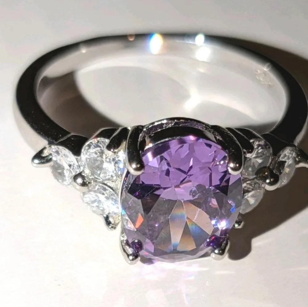 925 Dazzling 8 Ct Brilliant Cut Amathyst  Oval Stone Engagement Ring Sz 9